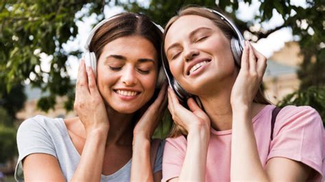 how to listen to music with friends: what if we could time-travel back to the 1960s?